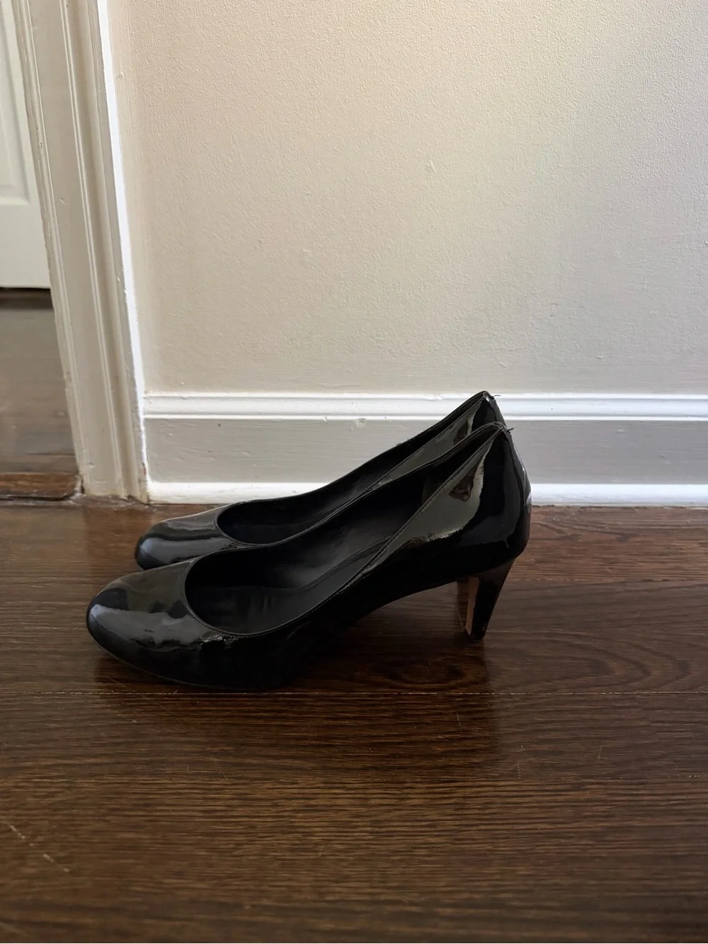 Cole Haan Black Patent Mid Heel Pumps